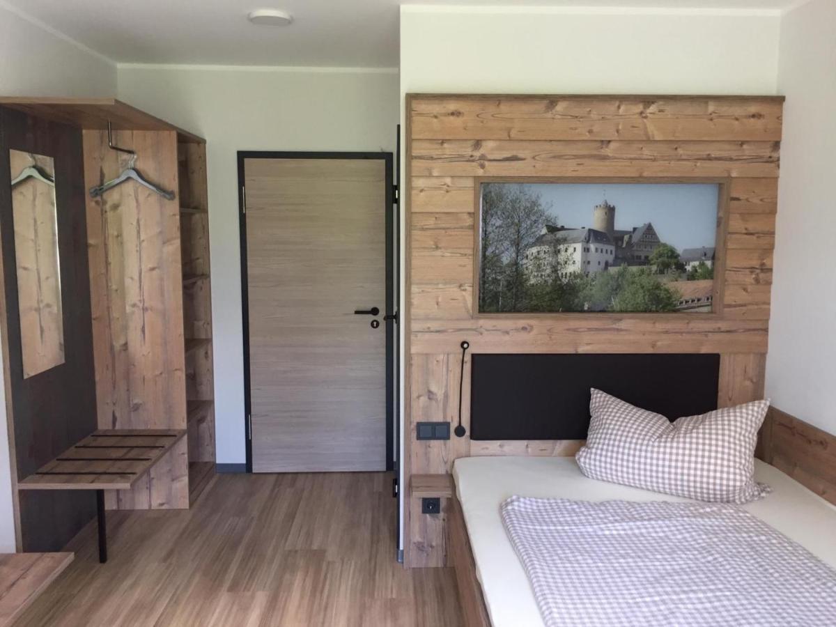 Hotel Am Kunnerstein Augustusburg Buitenkant foto